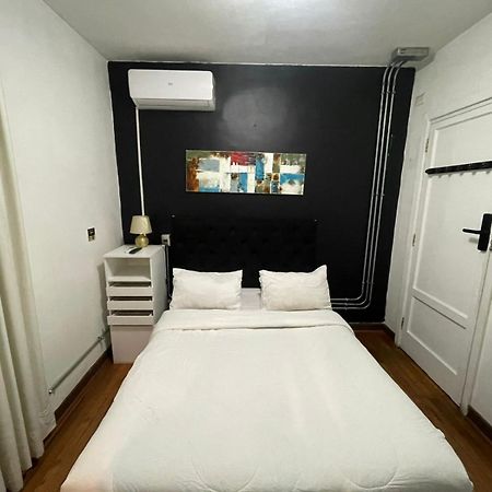 Hotel Patio Bellavista Сантяго Екстериор снимка